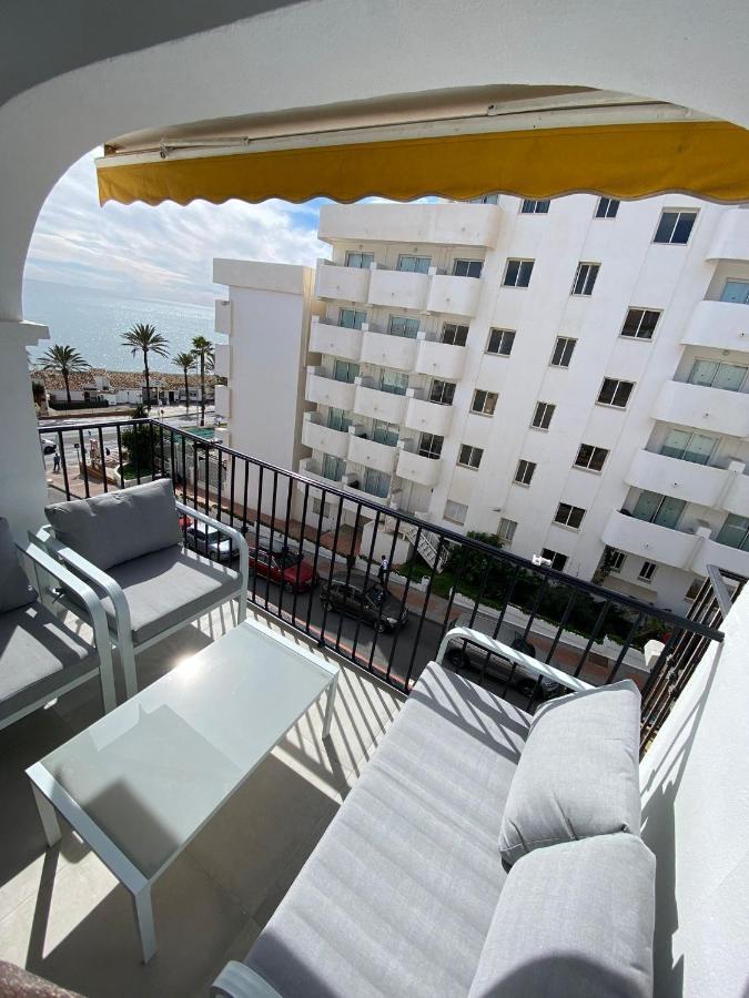 Stylish Seaside 3 Bed Apartment With Terrace + Sea View Benalmadena Exterior photo